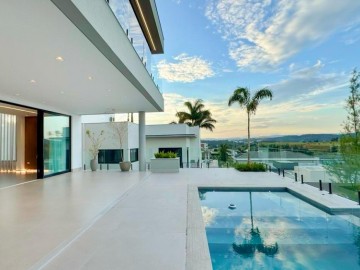 Casa Alto Padro  Venda