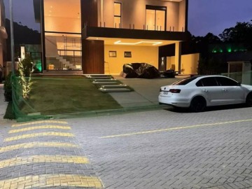 Casa Alto Padro  Venda